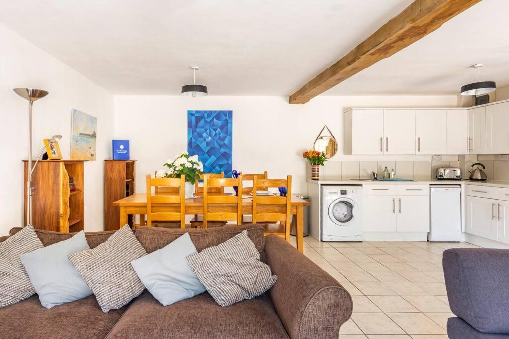 Beech Cottage, Spacious Rural Retreat อัสค์ ภายนอก รูปภาพ