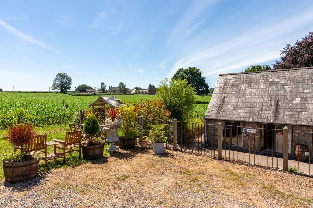 Beech Cottage, Spacious Rural Retreat อัสค์ ภายนอก รูปภาพ