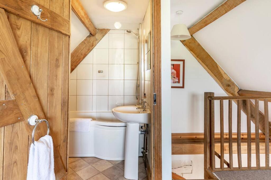 Beech Cottage, Spacious Rural Retreat อัสค์ ภายนอก รูปภาพ